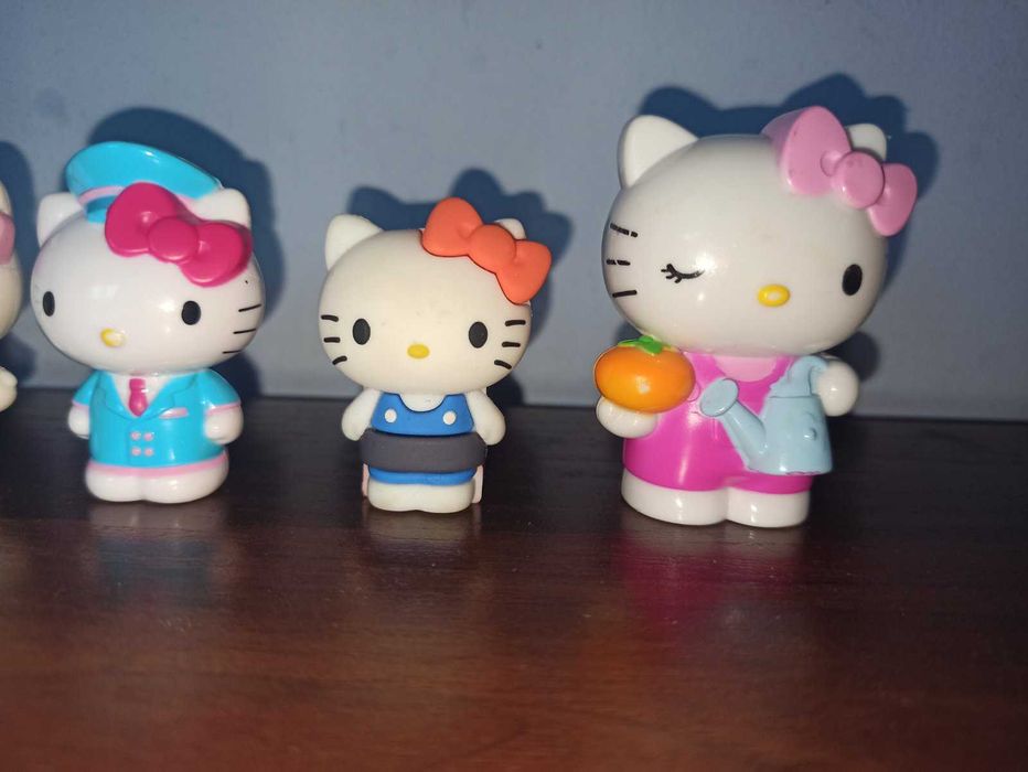 Фігурки іграшки Hello Kitty Хеллоу Кітті ліцензійні 5см