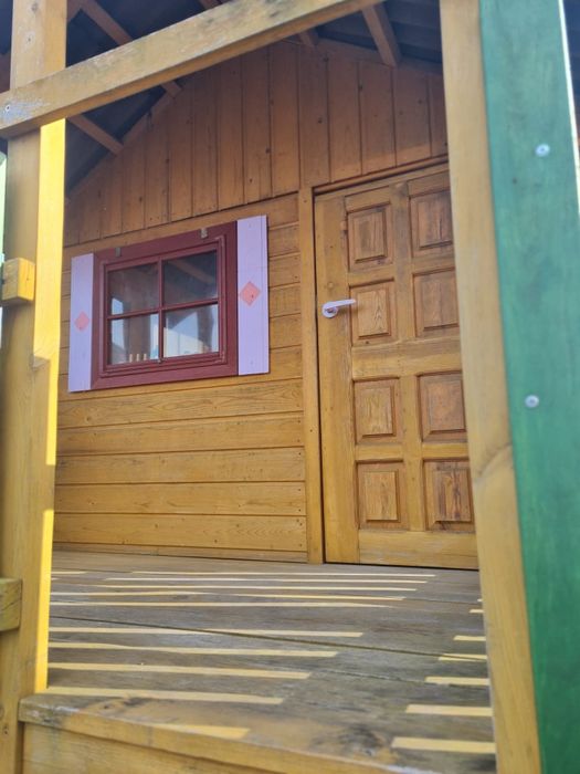 Duży domek dla dzieci