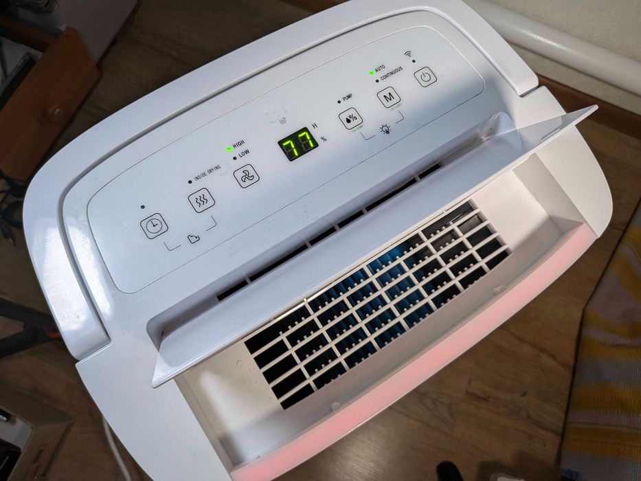 Осушувач з функцією очищення повітря KLARSTEIN DryFy Connect 40л