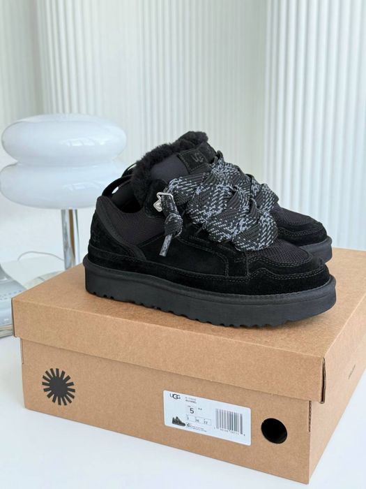 Ugg Lowmel Black жіночі уггі ловмел чорні на овчині теплі зимові черевики ugg