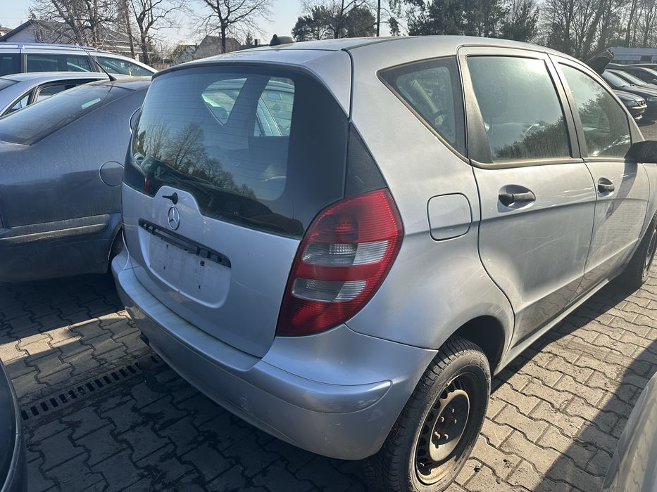Mercedes A klasa w169 1.5 b 2008 w całości na części