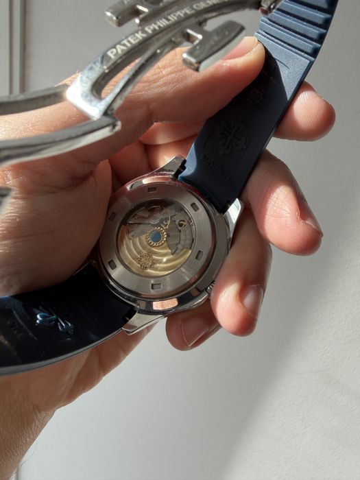 Relógio Estilo Patek Philippe Aquanaut Azul