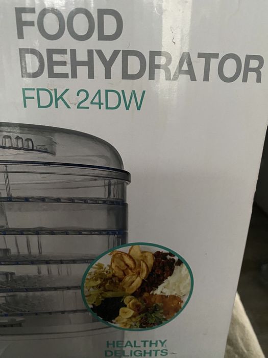 Сушилка Gorenje FDK24DW для фруктів, овочів, риби і мяса