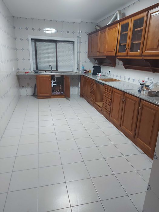 T4 para arrendamento na Pampilhosa