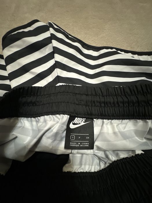 Шорты Nike размер s