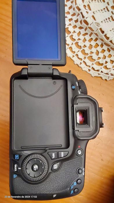 Máquina fotográfica Canon eos 65D