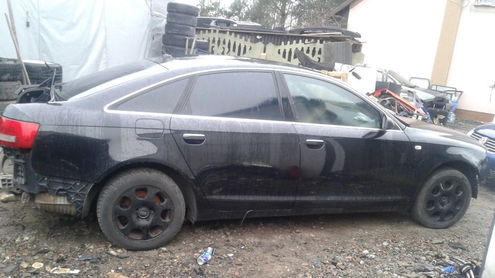 AUDI A6 C6 4F Sedan Prawy Bok Błotnik Przód Tylny Drzwi Przód i Tył