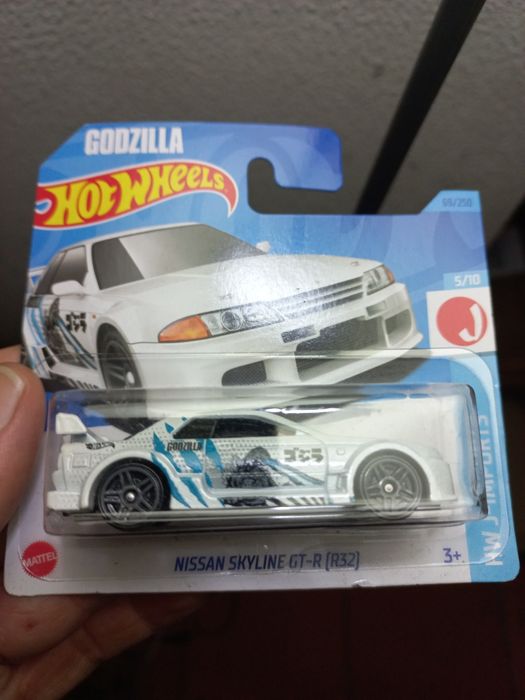 Hot Wheels Nissan Skyline Godzilla