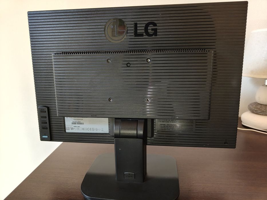 Monitor LG Flatron 19'