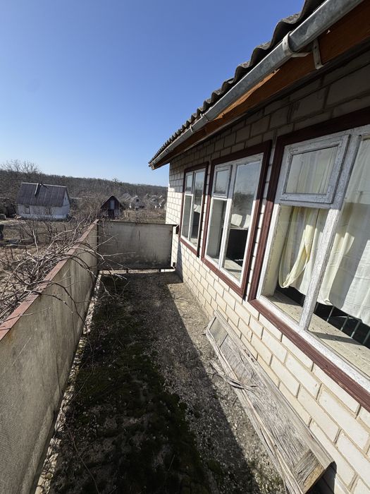 Продам дачу з грубою