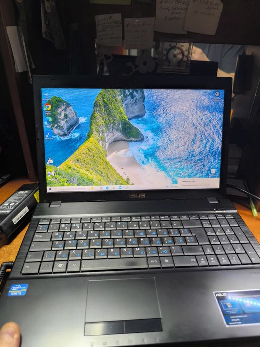 Ноут бук  ASUS 15.6дм