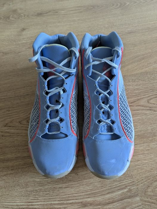 Баскетбольні кросівки Jordan 38