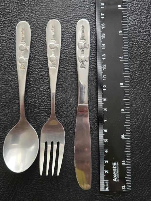 Набір дитячіх столових приборів