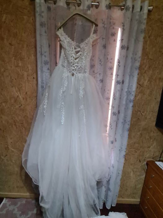Vestido de noiva + veu