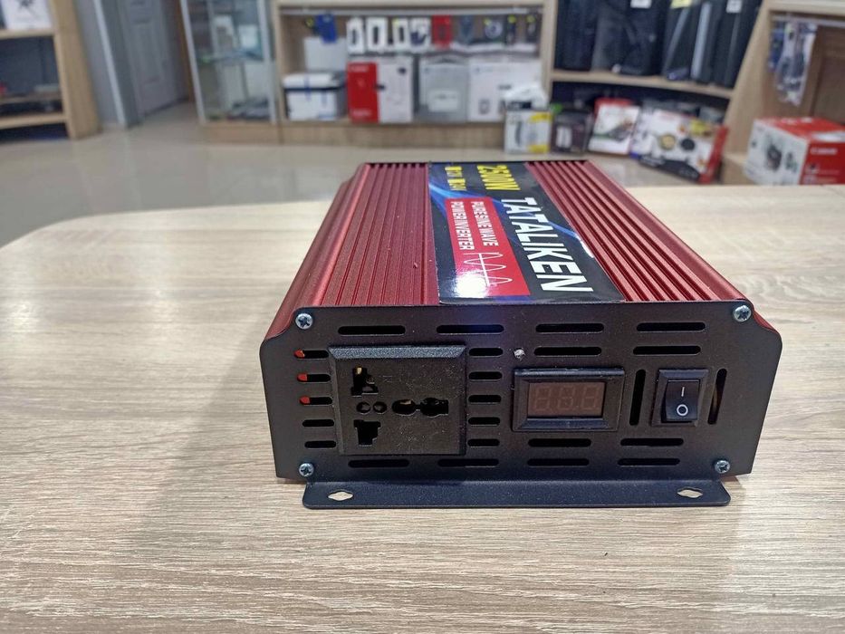 Інвертор Tataliken 2500w 12v-220v