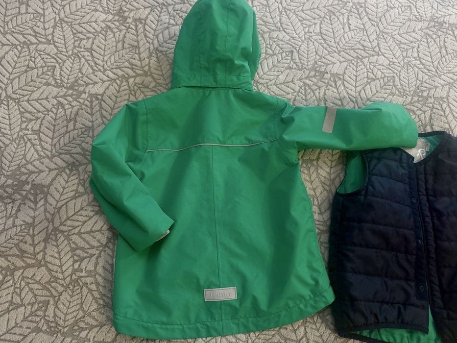 Куртка вітровка/дощовик з жилеткою reima