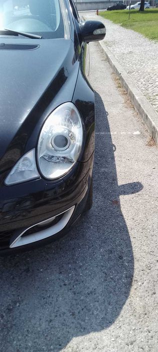 Mercedes-Benz R 320CDI