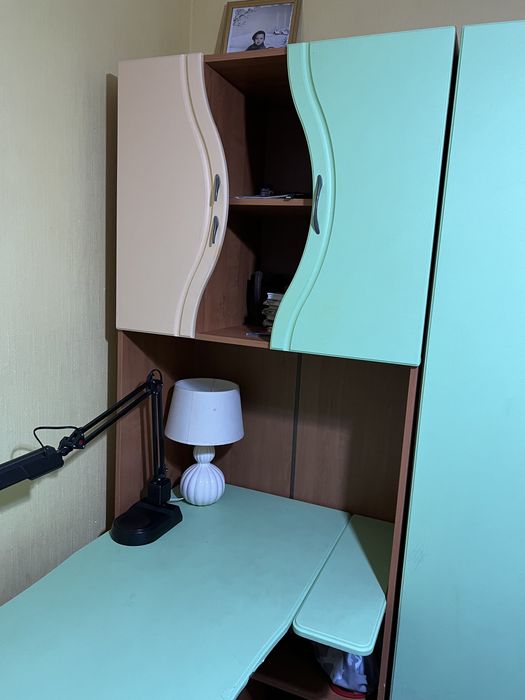 Продам Терміново детскую,дитячу кімнату б/у(тюль в подарунок)