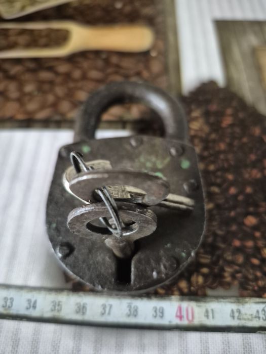 Навесной замок, в коллекцию.