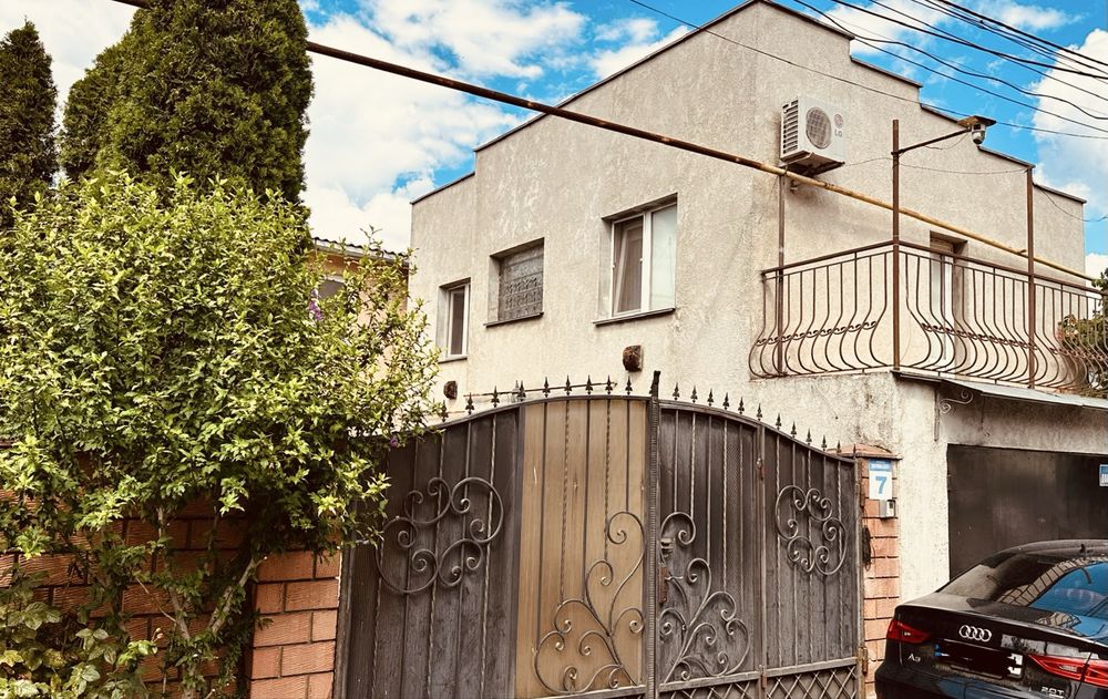 Подобова  аренда будинку Ліски
