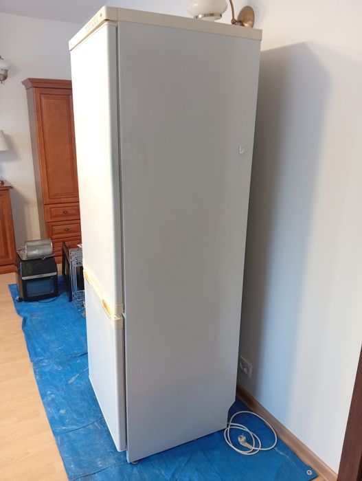 Lodówka biała sprawna