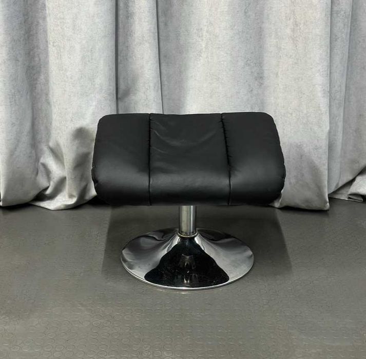 Чорний шкіряний пуф-підніжка/отаманка/шкіряні пуфи/пуфики/меблі