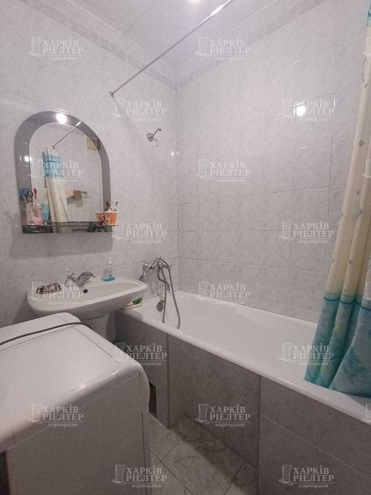 GA D2 продам 3 ком кв 71.3 м2  8/16  рядом со входом метро Перемога Алексеевка Харьков, полностью жилое состояние