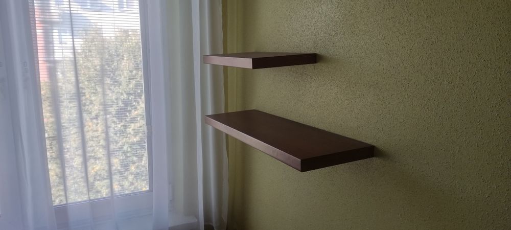 Oddam gratis meble
