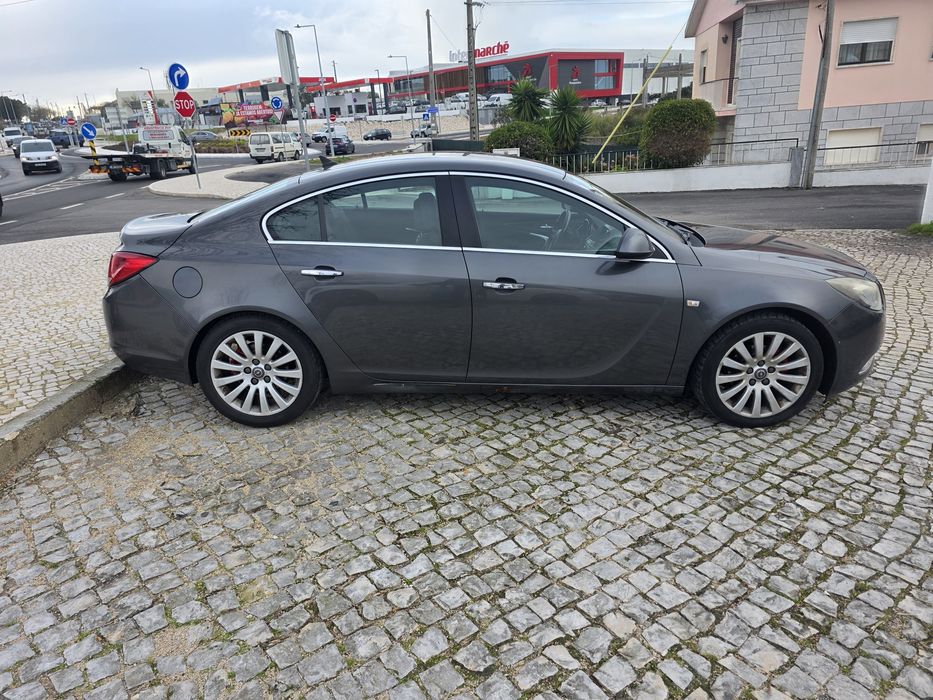 Opel  Insignia 2.0 TDCi  130Cv  De 2010