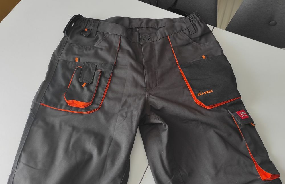 Nowe spodnie rob. rozm. 94 (F3)