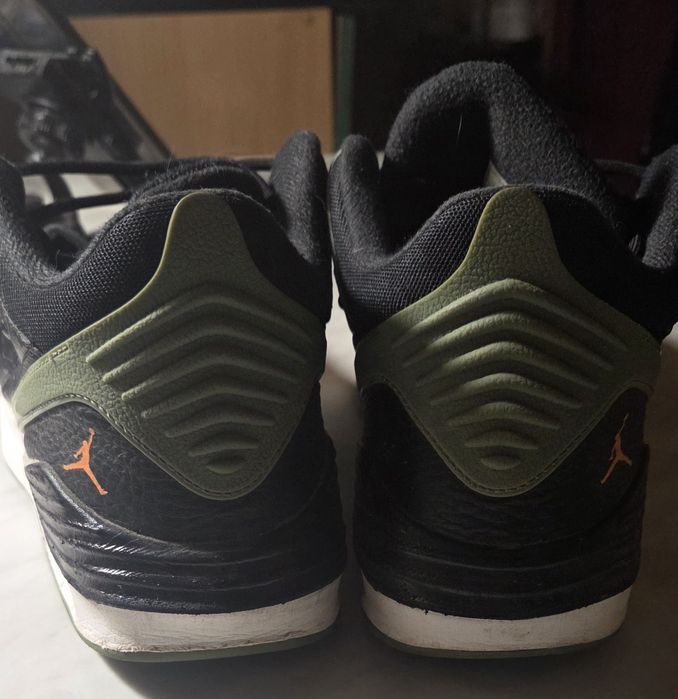 Кроссовки Nike Air Jordan
