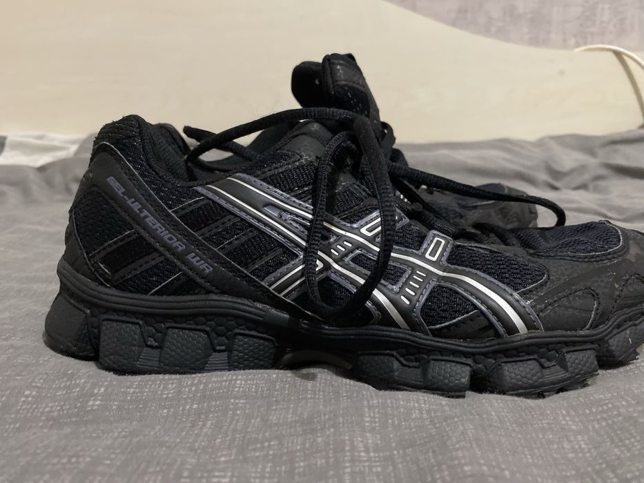 Кросівки Asics 40 (25,5см)