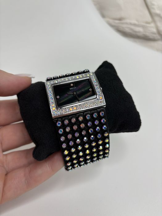 Жіночий стильний наручний годинник Seconda Sexy Swarovski