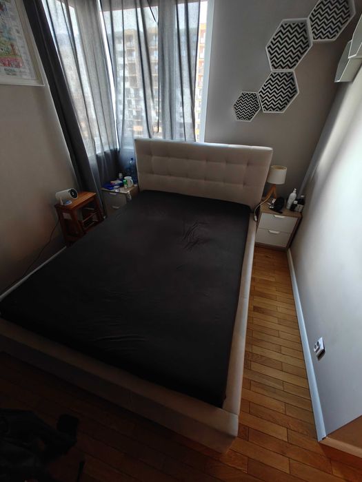 Łóżko materac powierzchnia spania 140x200 otwierane sprawne komplet