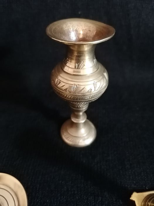 Miniaturas antigas latão