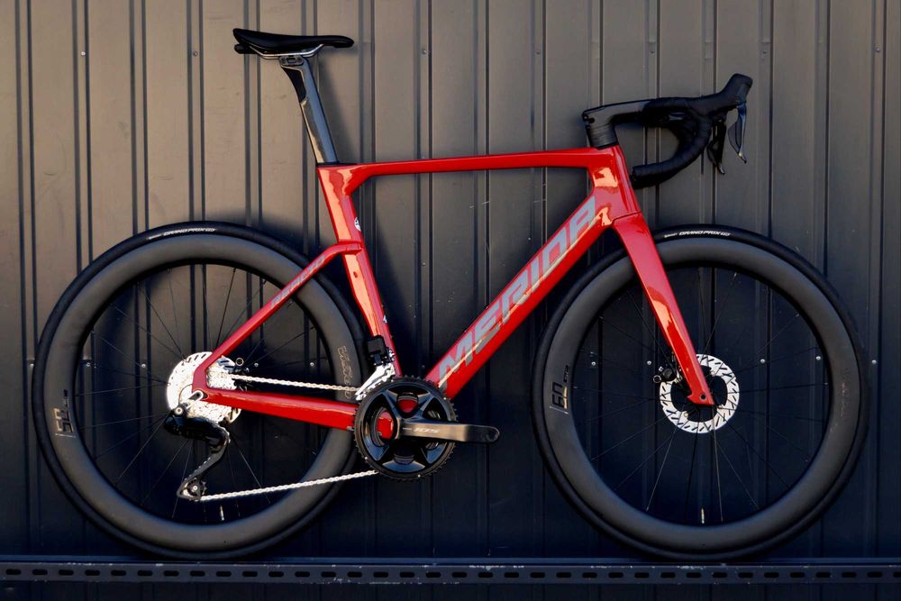 Vat23 aero szosa MERIDA REACTO 6000 Di2 105 Carbon stożki 2x12 RATY