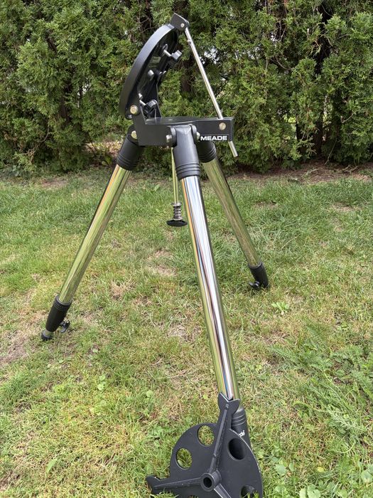 Statyw do teleskopu Meade #884 Deluxe Field + futerał
