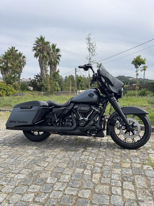 Harley Davidson Street Glide Special 114