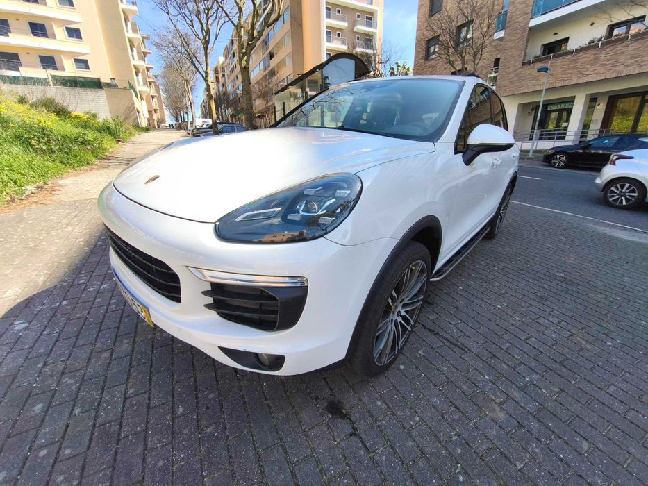 Porsche Cayenne E-Hybrid 2015