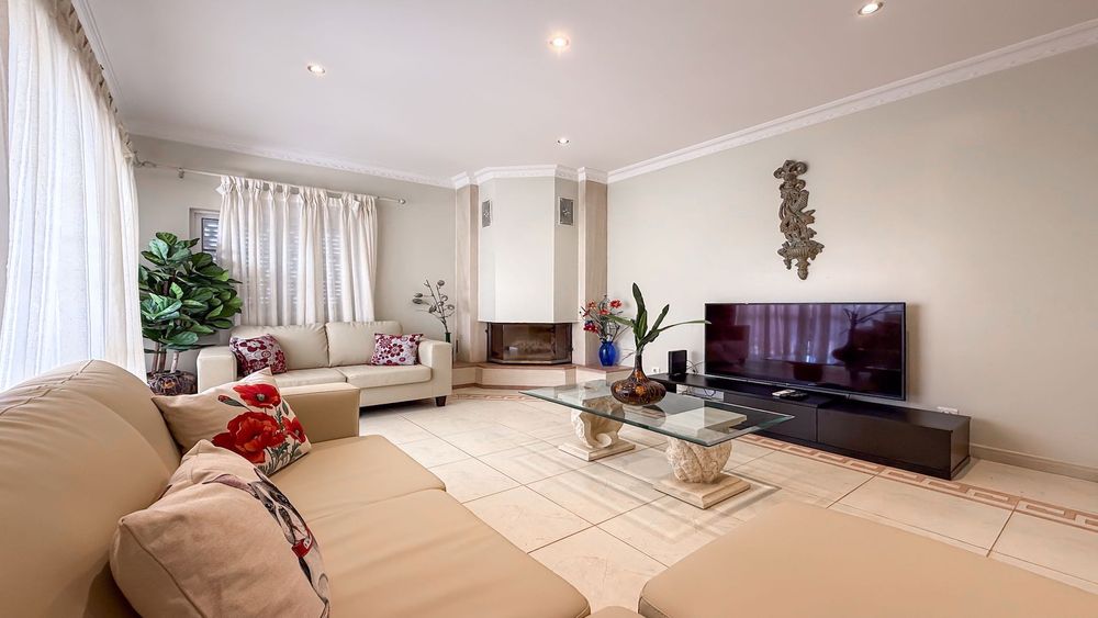 Vivenda V5 c/ Piscina p/ Férias. Albufeira-Algarve.