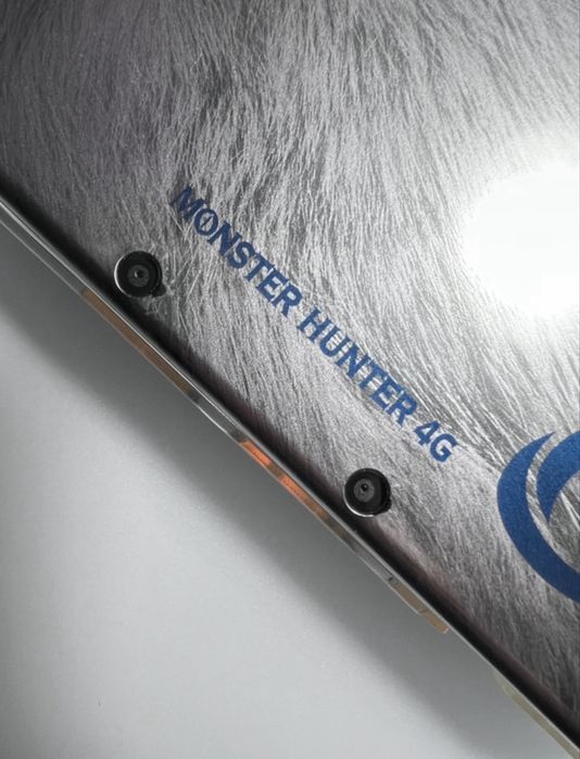 New Nintendo 3DS XL Monster Hunter 4G IPS + 128GB CFW