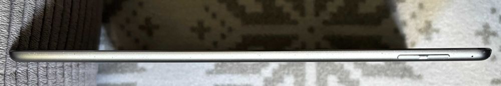 iPad Air 2 16GB Wi-Fi Cellular + Kabel