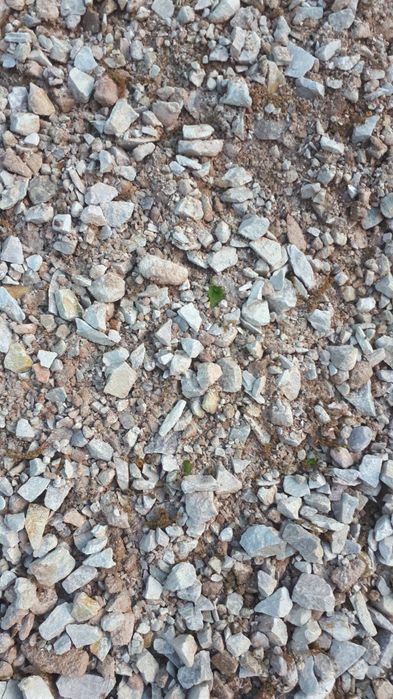 Kruszywo transport utwardzanie terenu