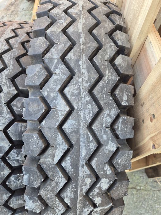 Opony 8.40-15c  8.40-15