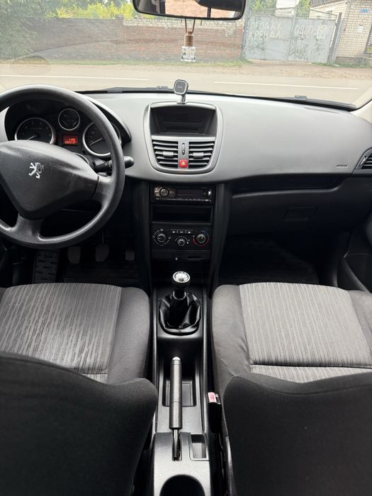 Peugeot 207 2010 р. ГБО