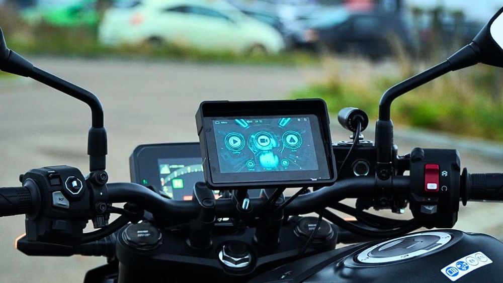 Wideorejestrator na moto z Android Auto + kamera przód/tył + 64gb