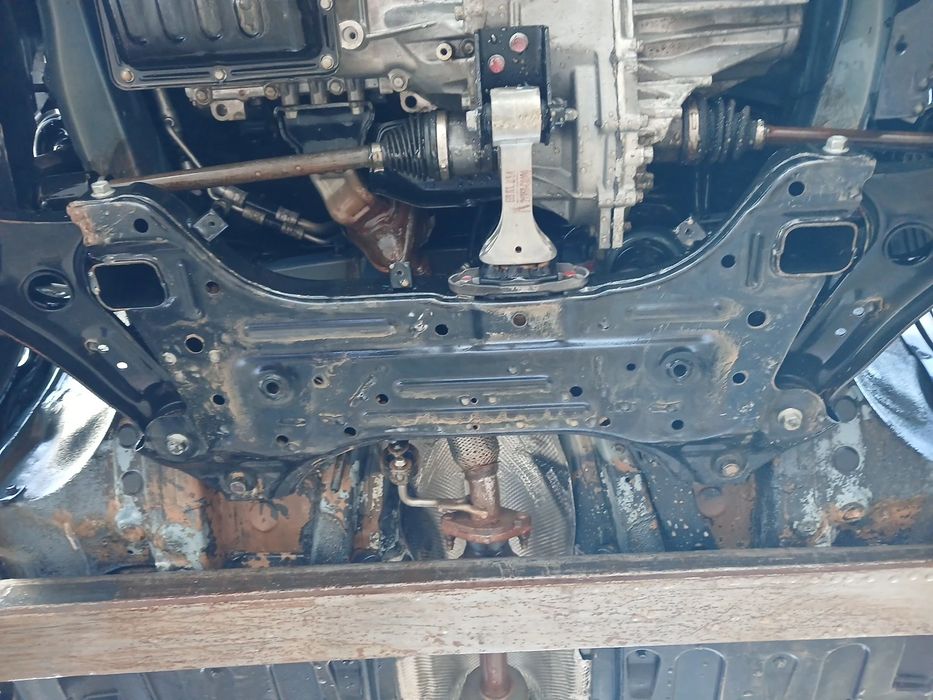 Charriot frente HYUNDAI i20 (GB)
