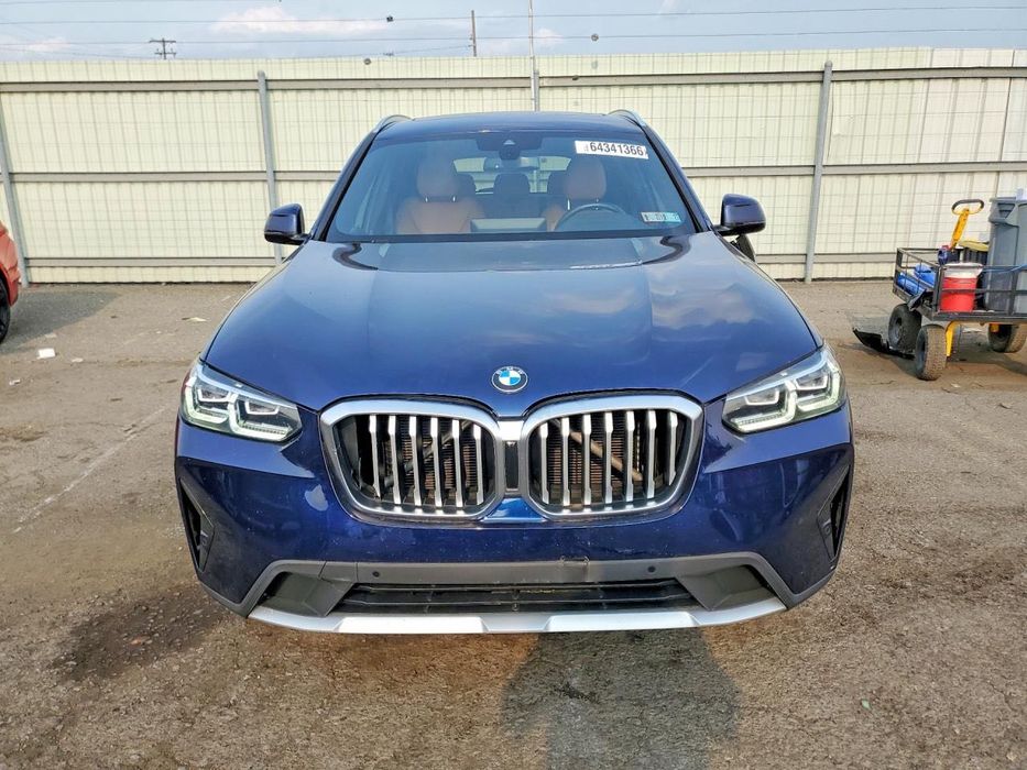 BMW X3 2021 року з США