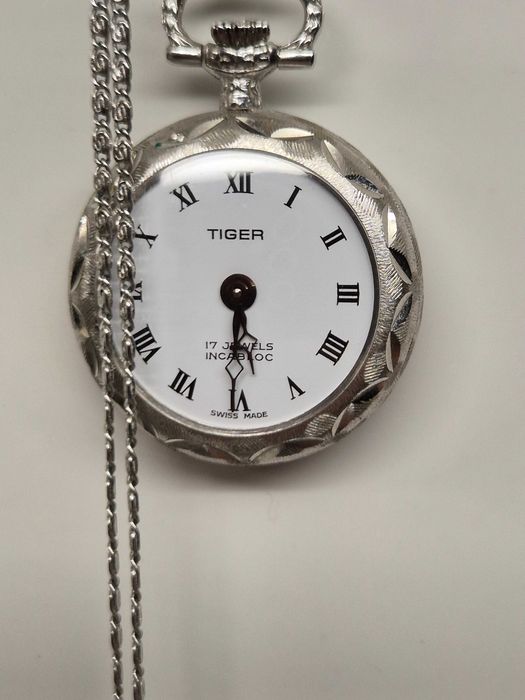 Limited Edition zegarek mechaniczny naszyjnik/wisiorek  *Tiger* SWISS