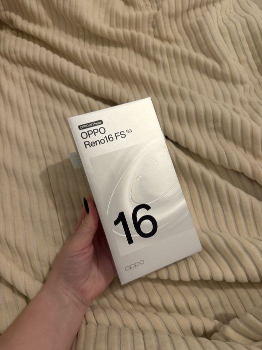 OPPO Reno16 Fs 5g